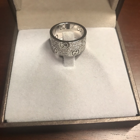 Authentic Gucci Diamond Band Ring Size 4,5 18k WG - Picture 6 of 7